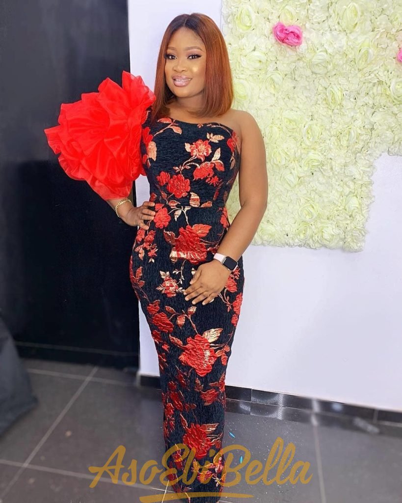 51 Edition of EsB TV #ebfablook - Shop From These New Aso ebi Lace style & African Print Trend