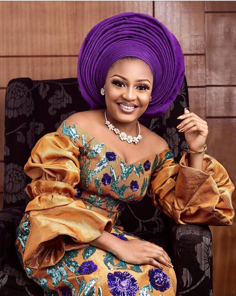 90 Edition Of #Ebfablook - Chic and classy Aso-Ebi Outfits And Styles For Regal Women in 2021