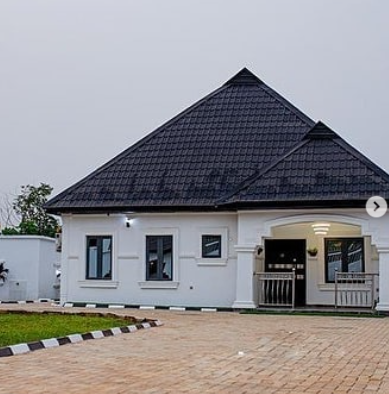 Photos from Kemi Afolabi's house warming party