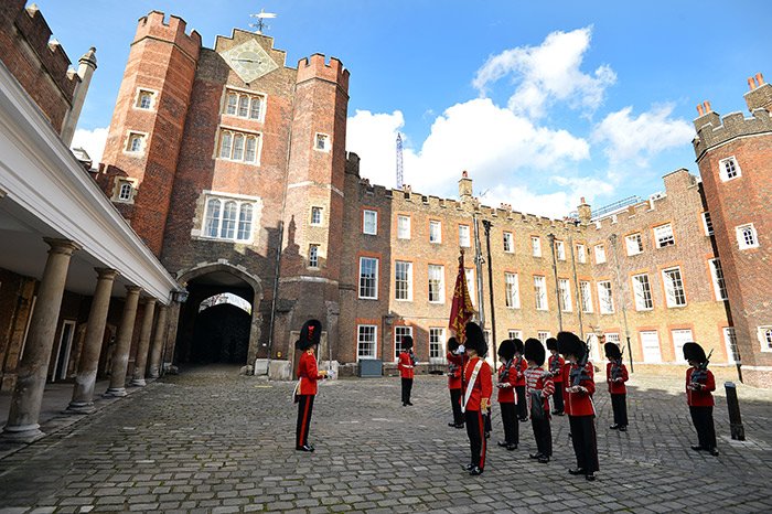 First Marital Home Of Princess Beatrice And Edoardo Mapelli Mozzi Revealed
