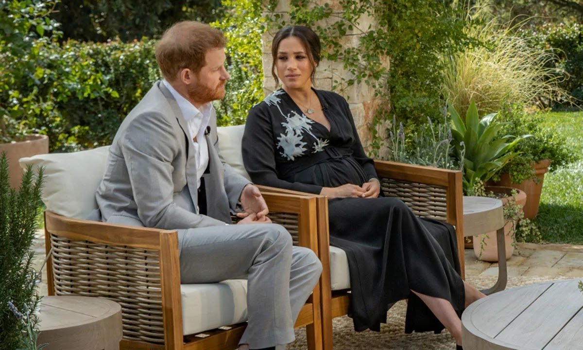 The Queen is getting 'Bad Advice' 'It makes me sad', Prince Harry says in unseen Oprah footage
