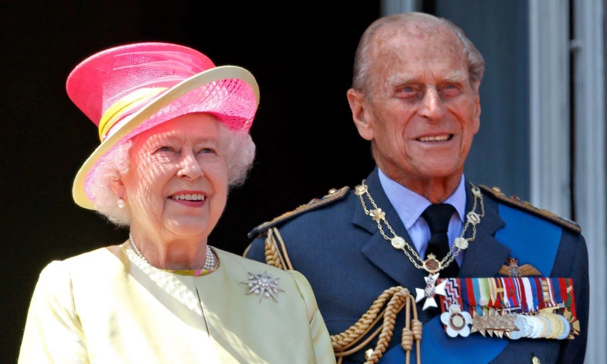 The Queen shares a never before seen photo with Prince Philip after his successful heart surgery