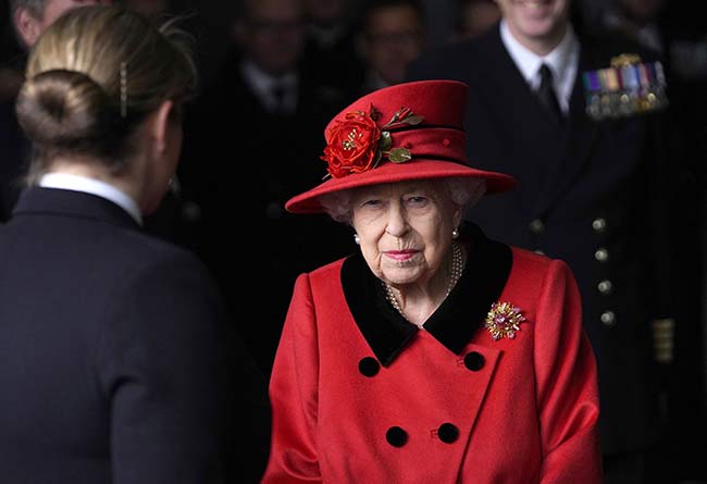 The Queen travels to Portsmouth for rare royal outing