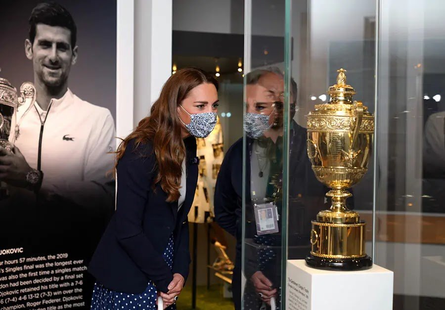Kate Middleton Makes Surprise Appearance at Wimbledon