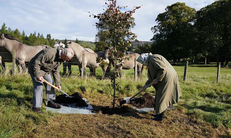 The Queen and Prince Charles carry out Mother-Son Engagement at Balmoral
