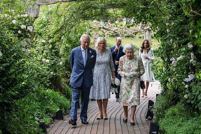 Queen, Kate Middleton and Camilla are travelling to Scotland next month, Here's why?