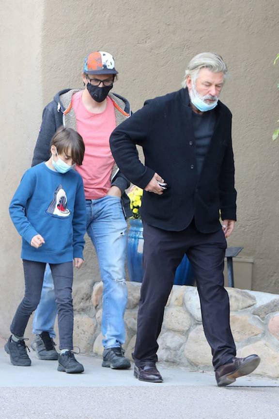 Does Halya Hutchins’ Husband Hold Alec Baldwin Responsible for the Shooting?