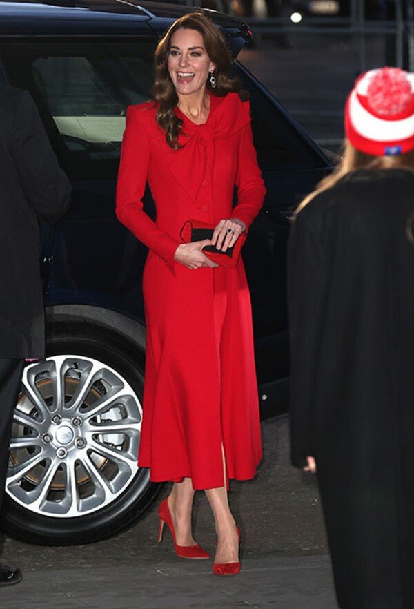 Photos: Kate Middleton, Sophie Wessex and Zara Tindall, Others at Christmas Concert