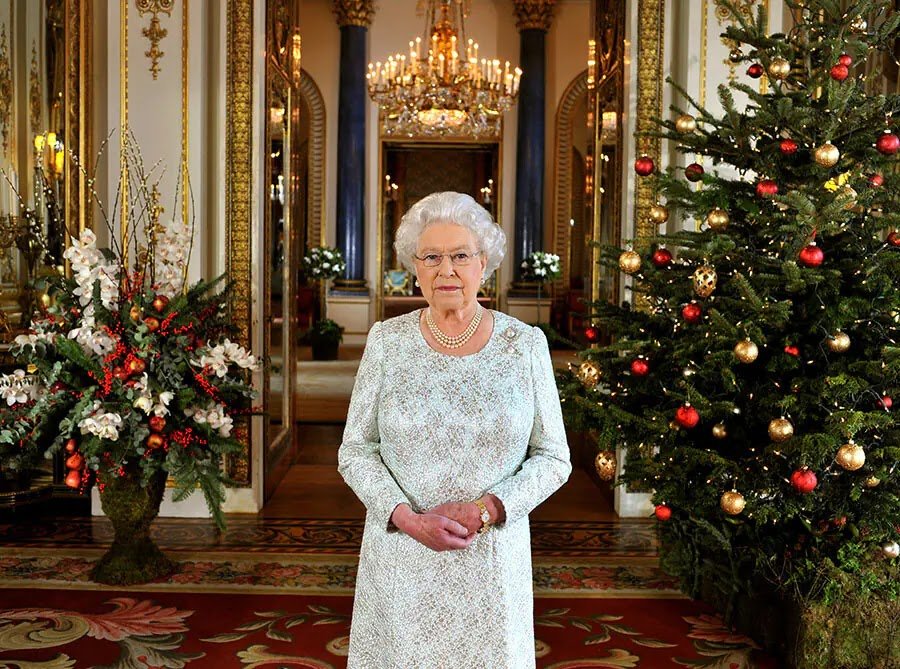 Brilliant Photos of the Royals Looking Festive at Christmas