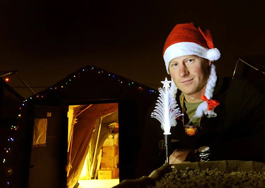 Brilliant Photos of the Royals Looking Festive at Christmas