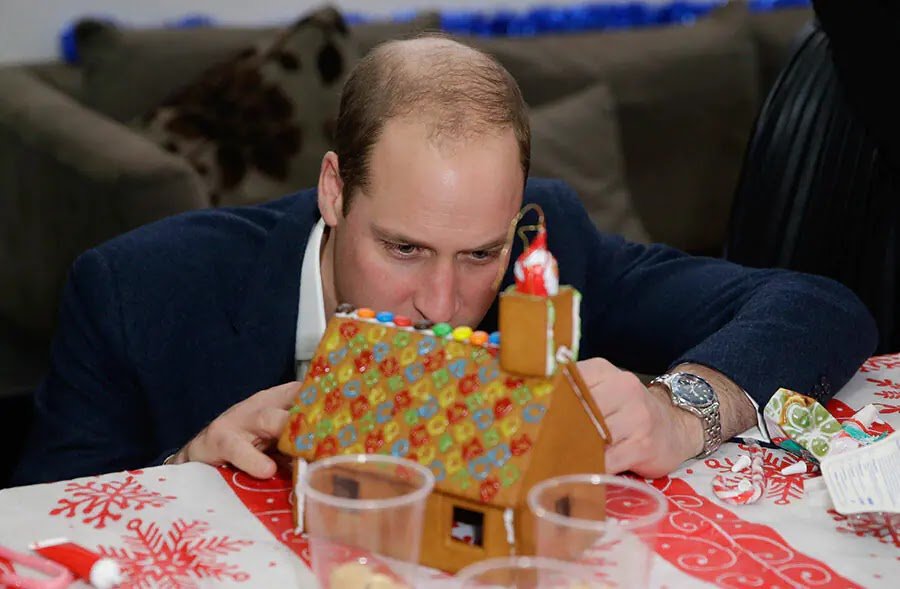 Brilliant Photos of the Royals Looking Festive at Christmas