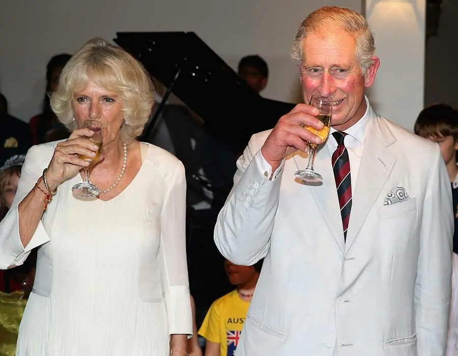 Raise a Toast Like a Royal: 2022 Happy New Year!
