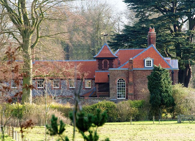 Here's Where Kate Middleton and Prince William Will Be Spending Christmas