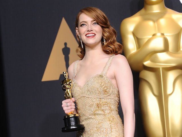 What Are Some Hot Pictures Of Emma Stone?