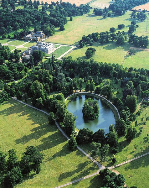 Lady Margaret Spencer lived at Althorp Estate