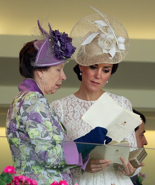 The royal ladies are good friends