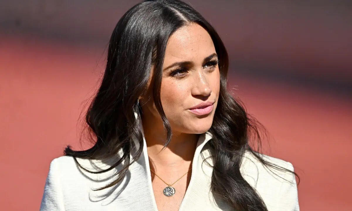 meghan-markle-praises-working-moms-in-937845138.jpeg