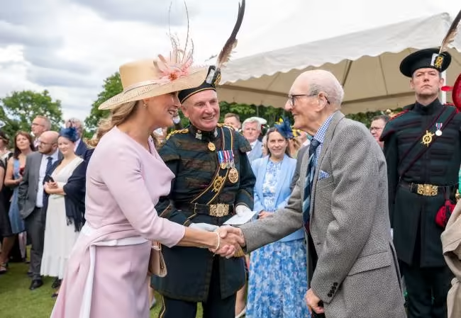 The Countess meeting 100-year-old David Flucker