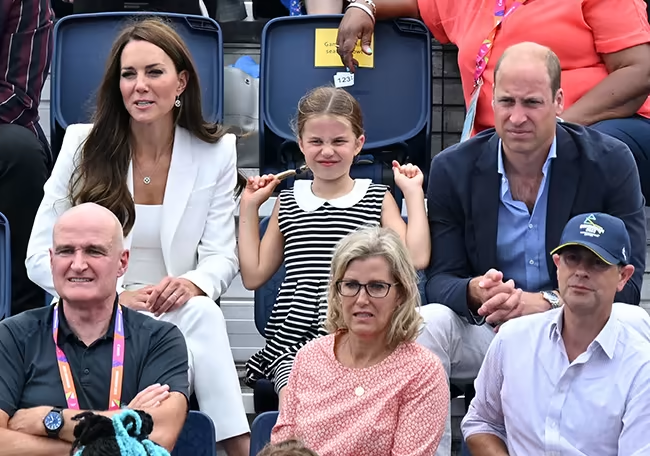 kate-middleton-commonwealth-gamesKate was at the Commonwealth Games with William and Charlotte