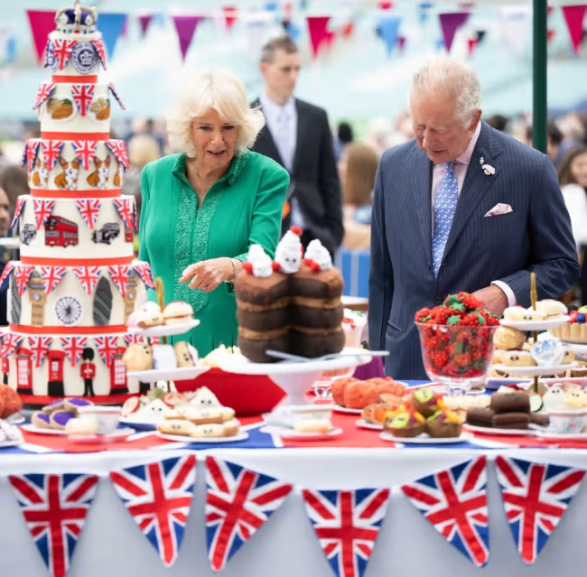 charles-camillaHe will be supported by his Queen Consort