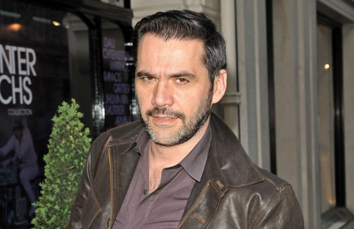 1 Roland Mouret Says He Designs With The Princess Of Wales In Mind