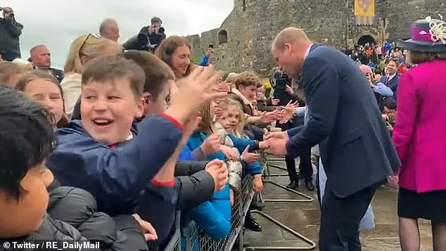 Moment Schoolboy Squeals With Joy After Meeting William And Kate