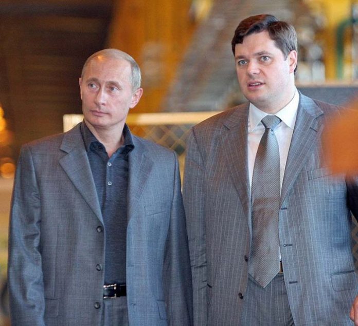 635903c39426d South Africa refuses to seize Putin ally's superyacht as the country has 'no reason' to comply with Western sanctions