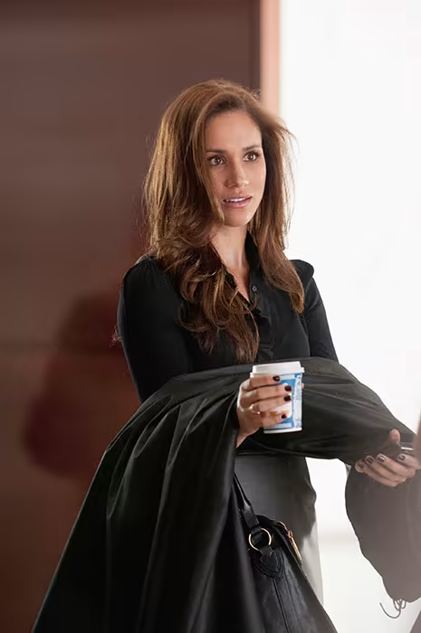 The actress stopped drinking coffee in the UK