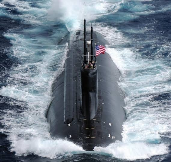 Could the U.S sneak a submarine into the Black Sea and torpedo Russian ships that are attacking Ukraine
