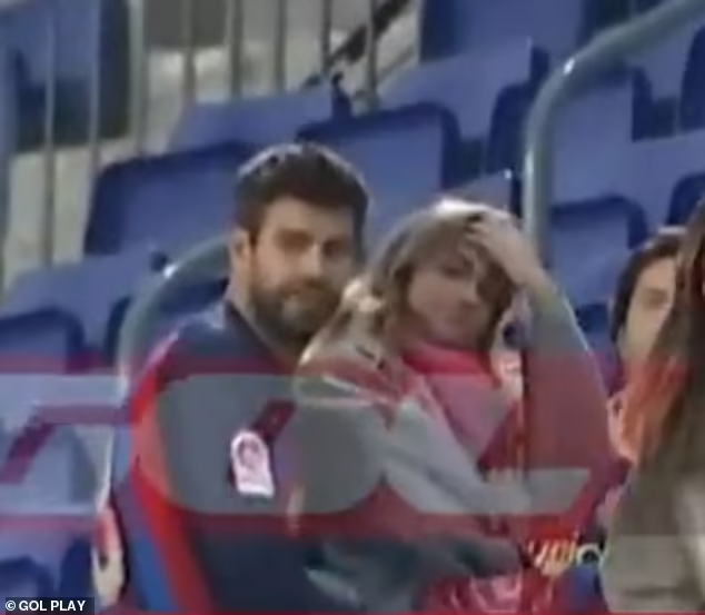 Gerard Pique, 35, packs on the PDA with girlfriend Clara Chia, 23 following his emotional final match at Barcelona amid divorce from Shakira (photos)