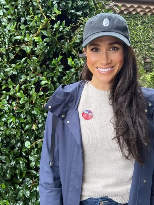 Meghan wore her voter sticker