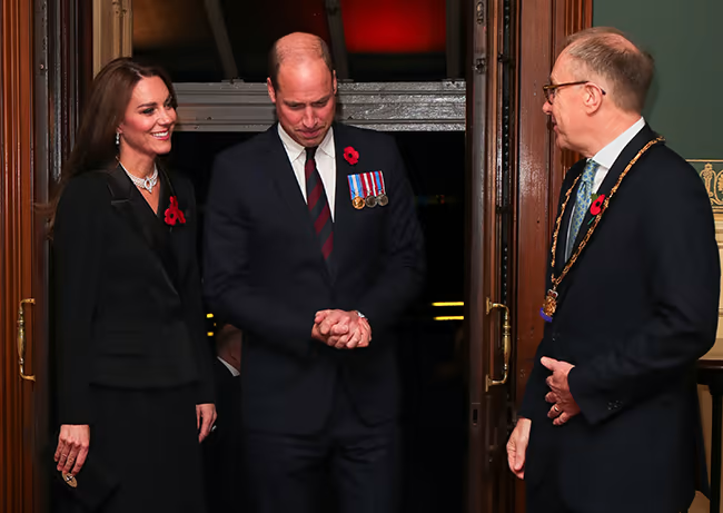 William wore the special tie