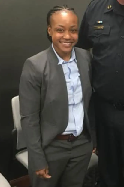 NY police kills woman, wounds another before taking her own life
