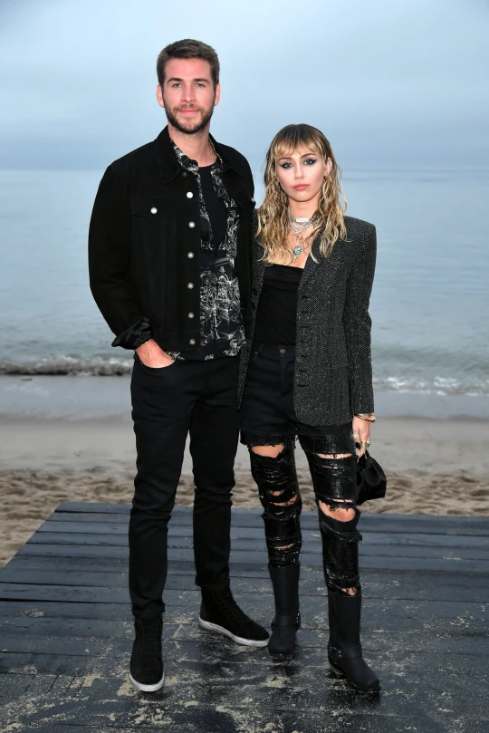 6a Miley and Liam were married for a total of nine months