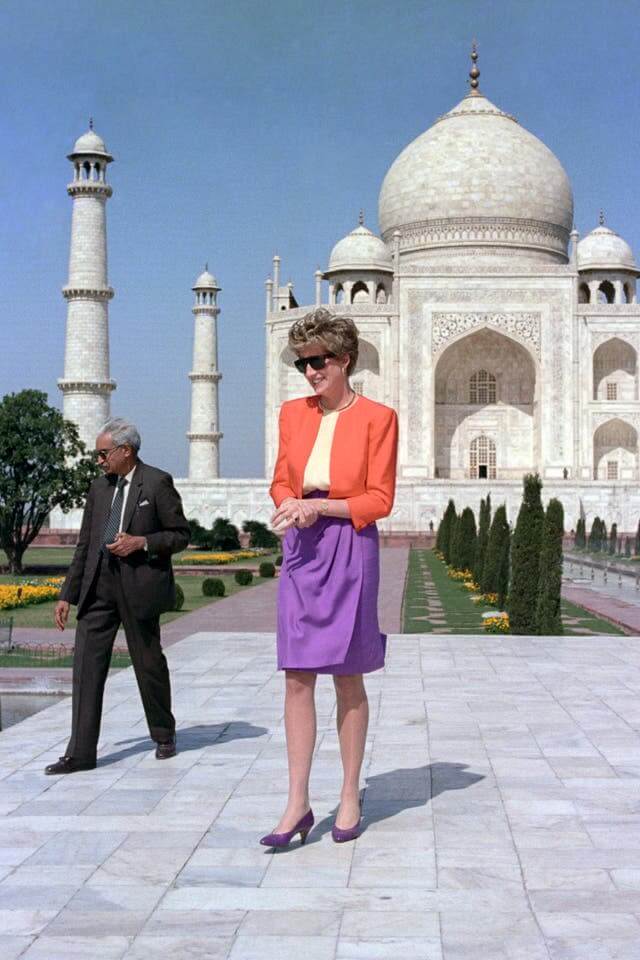 Harry Told Meghan Not To Have Picture Taken At Taj Mahal Like Diana
