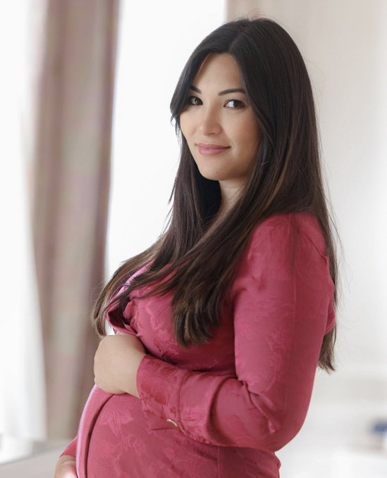 Marie shared a beautiful baby bump photo with fans