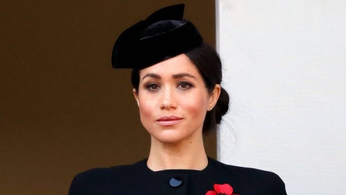 3 MM The VERY Clever Make-Up Trick Meghan Markle Uses To Disguise Tiredness