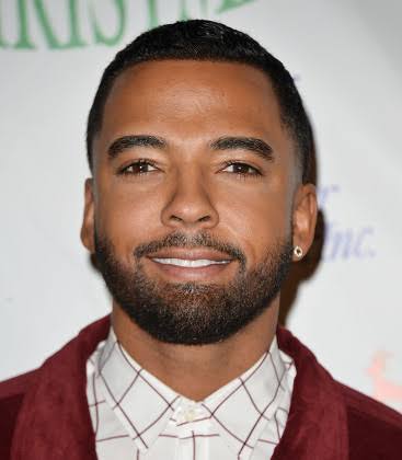 Christian-Keyes-was-sexually-ASSAULTED-for-years-by-a-powerful-man-in-Hollywood-he-THREATENS-to-release-evidence-9383-