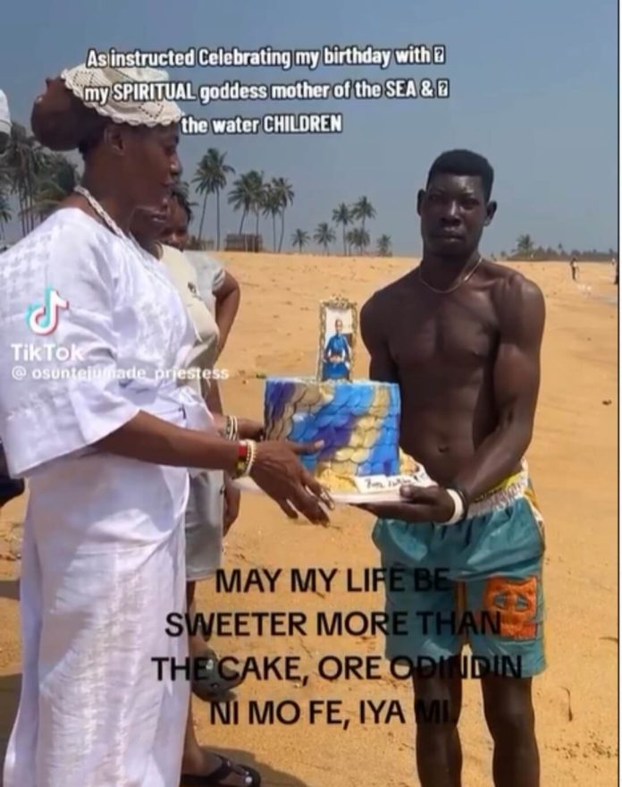 Osun-priestess-CELEBRATES-her-birthday-with-her-spiritual-goddess-mother-of-the-sea-and-the-water-children-87-