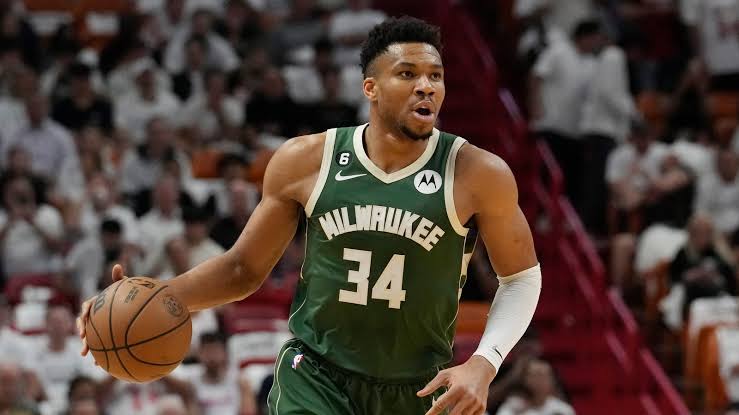 Antetokounmpo's girlfriend? All about Mariah Riddlesprigger  