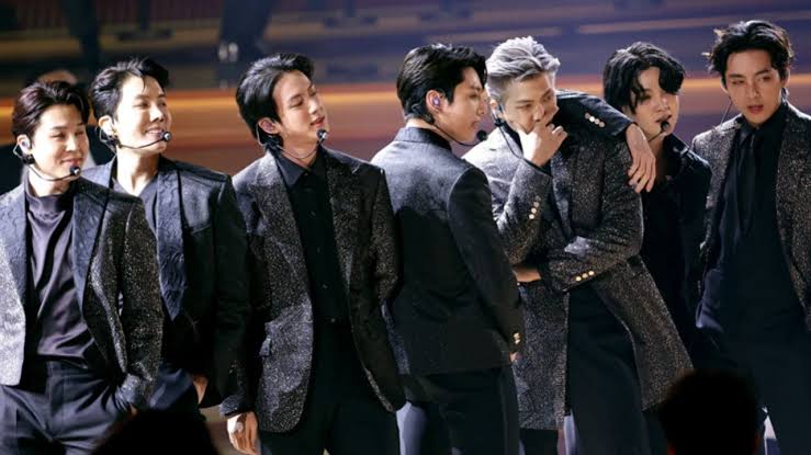 Heartstrings Pulled: The Top 16 Emotional Songs That Stirred Souls and Moved Mountains