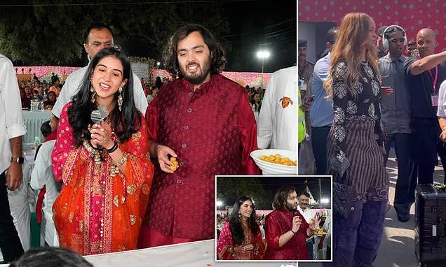 Rihanna arrives in India to PERFORM at wedding of billionaire's son in a lavish pre-wedding party 734774