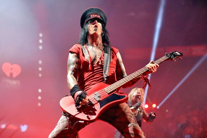 Low End Legends: Top 15 Bassists Who Shook the Foundation of Rock