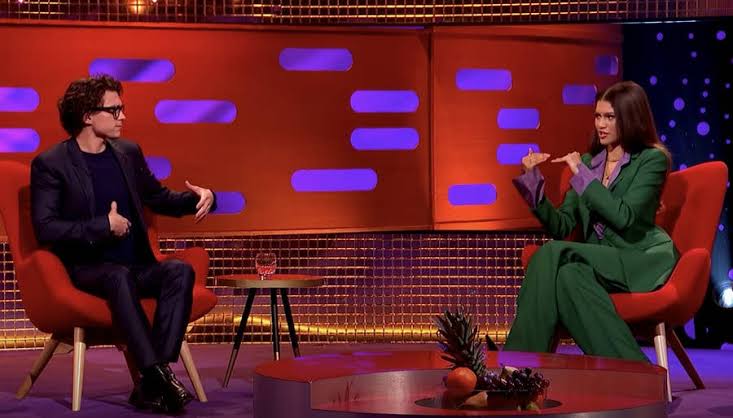 Roasting Royalty: Top 13 hilarious celebrity roast  
