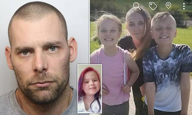 Sleepover killer Damien Bendall 'SMASH the skull of a fellow inmate' with a claw hammer in prison workshop' 838484