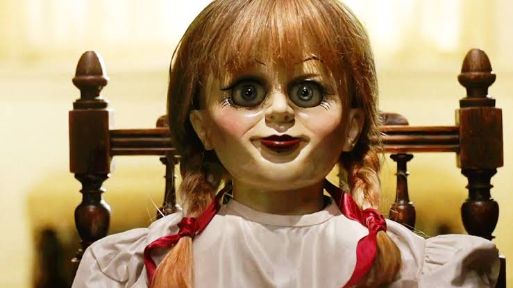 Chucky vs. Annabelle: The Ultimate Showdown of Horror Movie Dolls