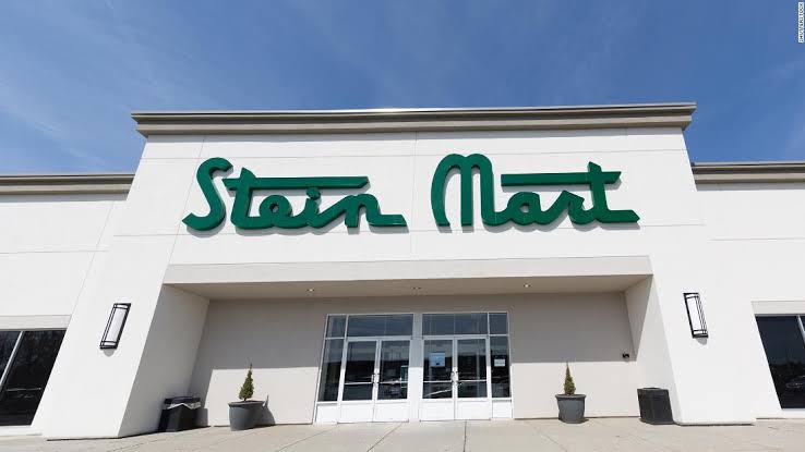 Gone But Not Forgotten: 20 Stores That Don't Exist Anymore