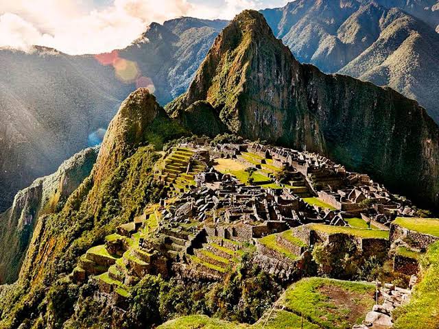 Exploring the Top 10 Most Beautiful Places in the WorldExploring the Top 10 Most Beautiful Places in the World