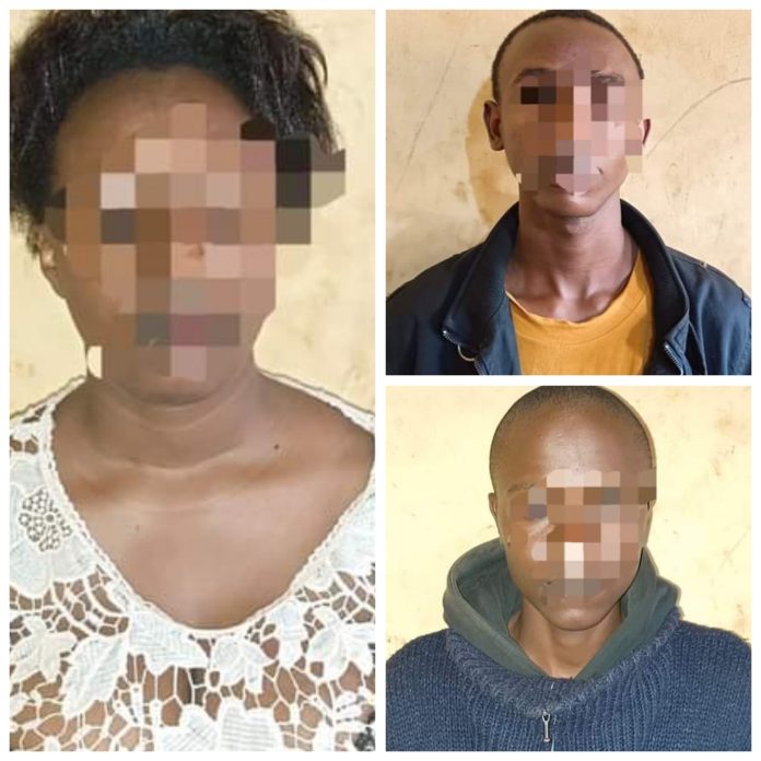 17 Teenage girl connives with two friends to fake own kidnap, demands ransom from her family