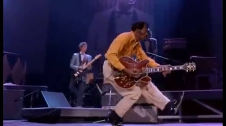 Top 10 Signature Rock Moves That Shook the Stage  